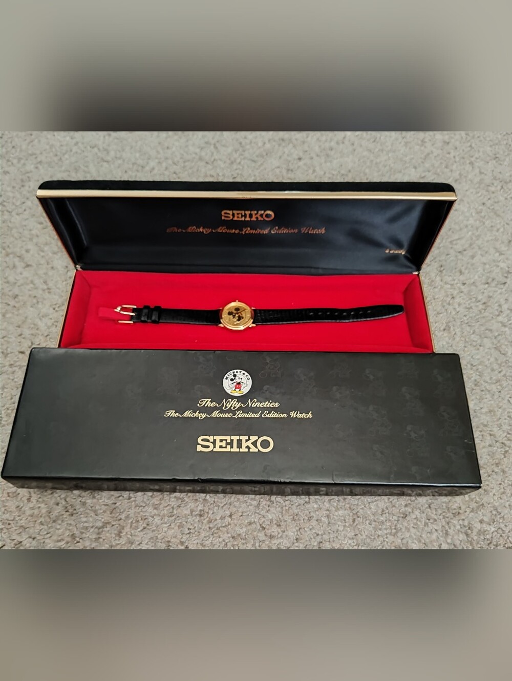 Vintage Seiko Limited Edition Mickey Mouse Medallion Watch Original Box & Papers